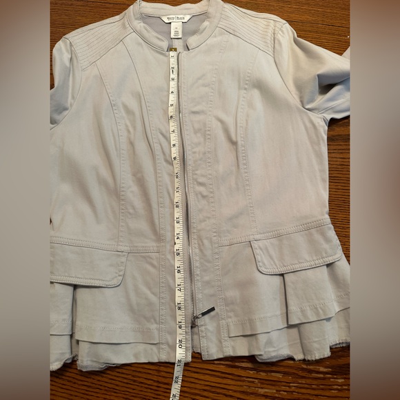 White House Black Markt zip up jacket light gray - Picture 10 of 13